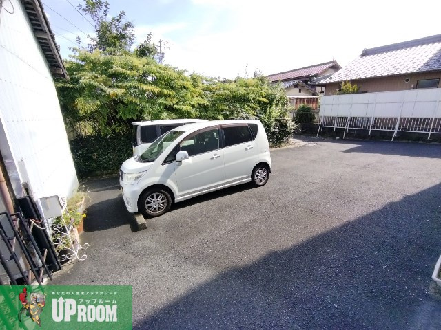 エクセレントパークの駐車場