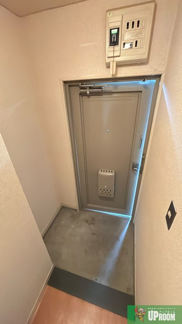 エクセレントパークの玄関