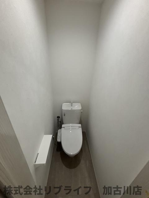 土山新築ハイツのトイレ