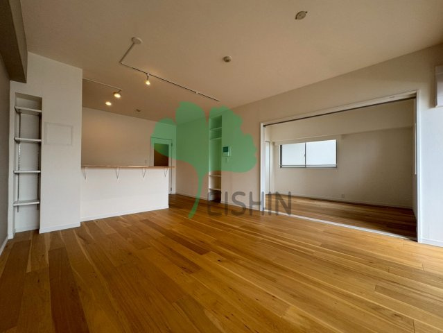 アントゥール薬院の居間・リビング|アレンジ自由自在の広々空間です！