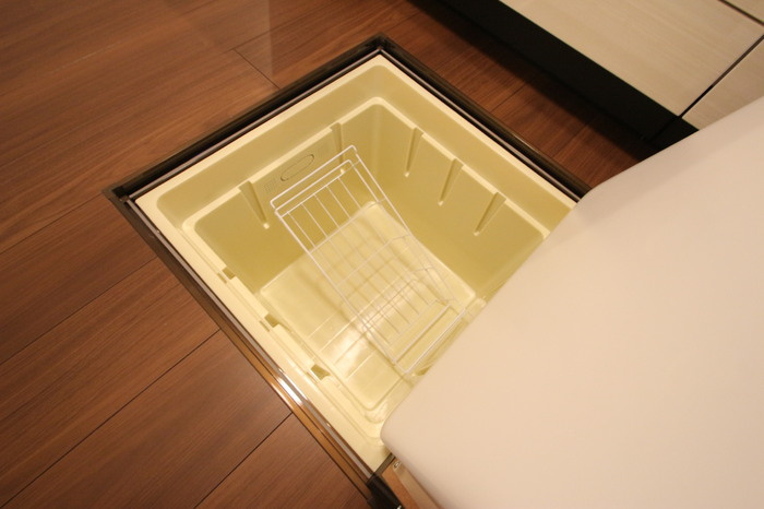 D-room賀茂 弐番館の収納|101 床下収納
