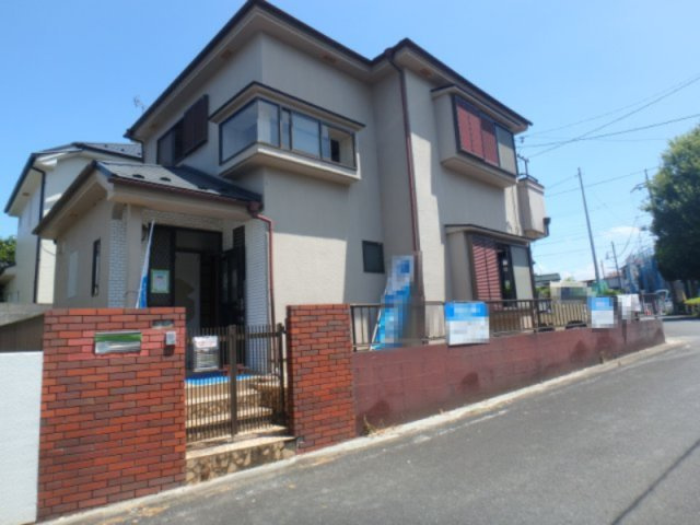 鶴ヶ島市羽折町中戸建の前面道路含む現地写真