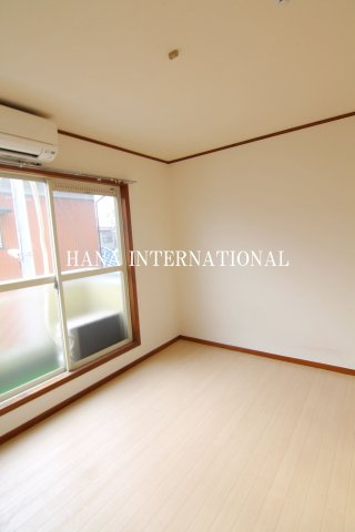 あやハイツの居間・リビング