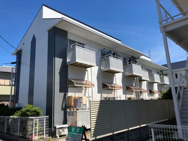 フローラ泉町Ａの外観