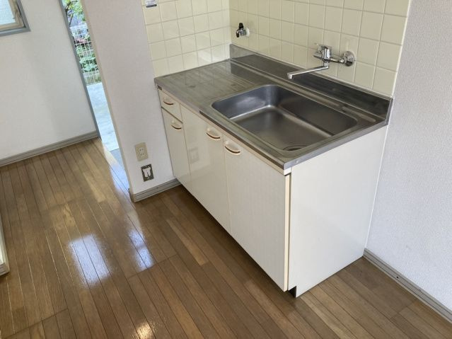 フローラ泉町Ａのキッチン