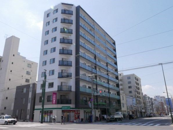 グランカーサ南6条の画像