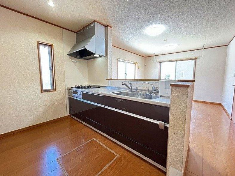 大磯町国府本郷　中古戸建のキッチン|きれいなキッチンです