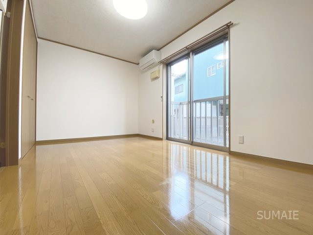 ＳＴＥＰ．Ｉ日進の寝室|きれいなフローリングです！