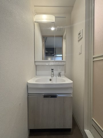 【洗面所独立】プレサンス東三国駅前グランクラス