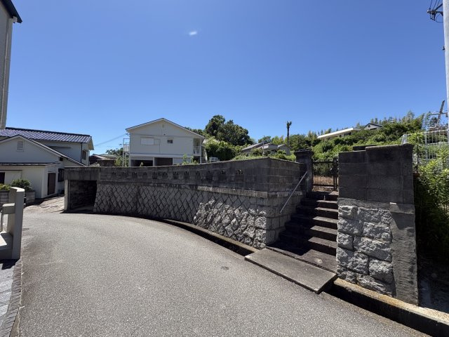 神戸市須磨区多井畑字出口土地の前面道路含む現地写真