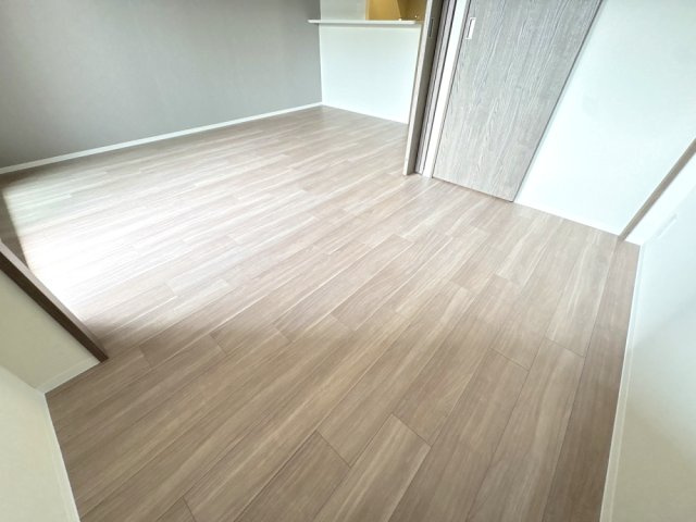 【寝室】コンフォリア・リヴ淡路