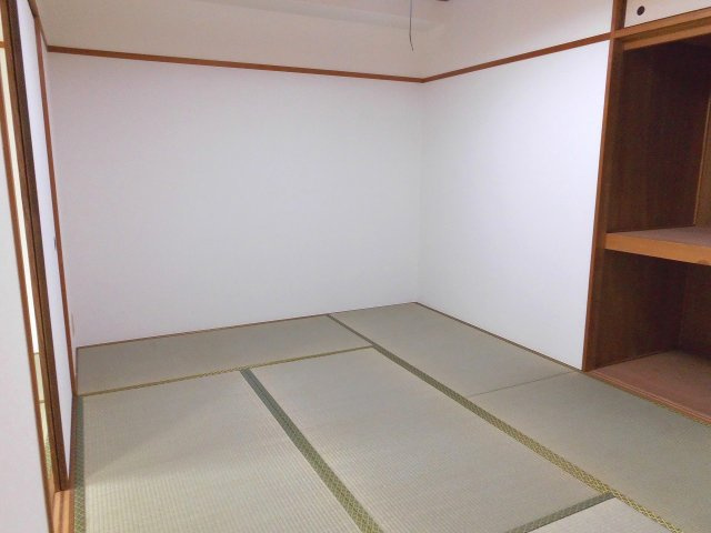 ブランベール大久保の和室