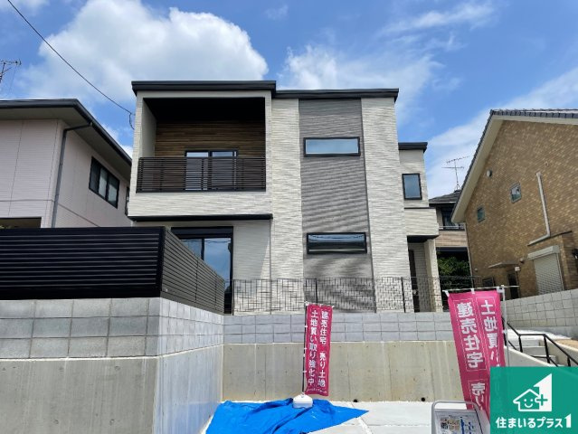 川西市緑台　第3期　新築一戸建ての外観|安心の10年保証！外観を美しく保ち、雨水で汚れを落とします！気になることがありましたら、お気軽にお問い合わせください！