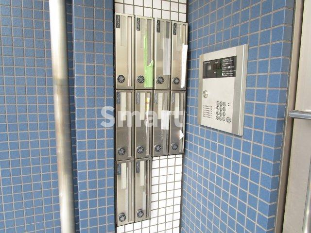 【その他共用部分】 | クアトロN | 安心セキュリティのオートロックがあります！