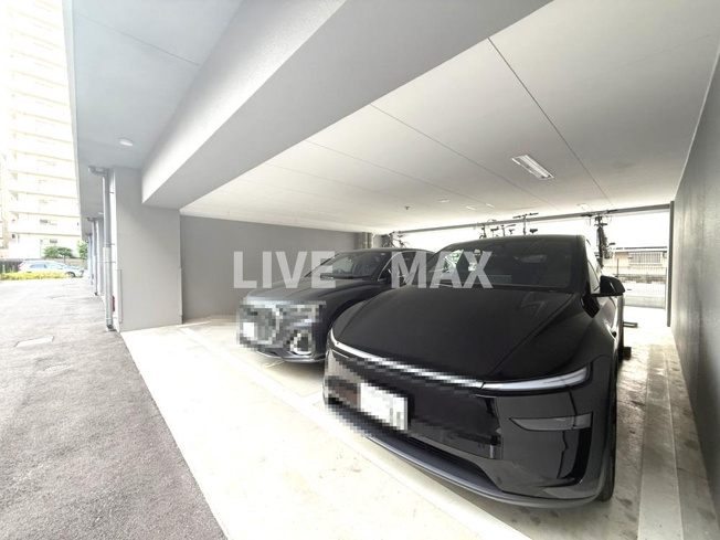 【駐車場】アーバングランデ新大阪