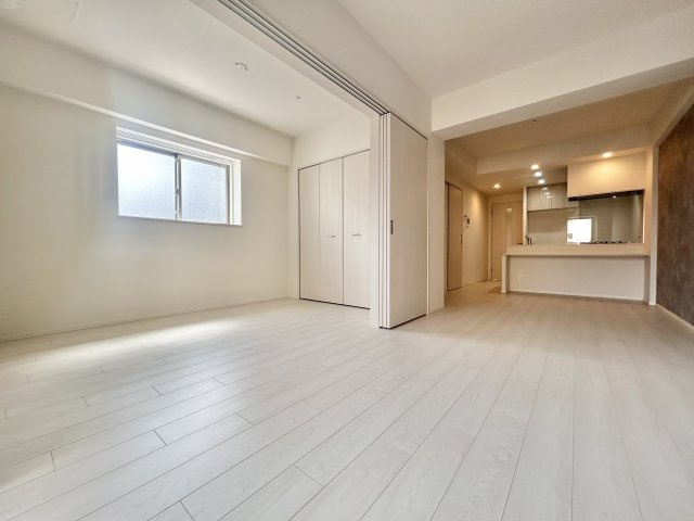 【居間・リビング】 | スプランディッド上本町WESTⅡ