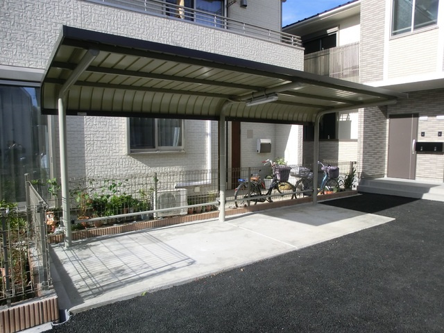 ＳＥＲＥＮＡ　ＭＡＩＳＯＮのその他共用部分|屋根付き駐輪場。