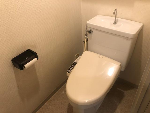 インペリアル東久留米Ｂ棟のトイレ|落ち着いたトイレです