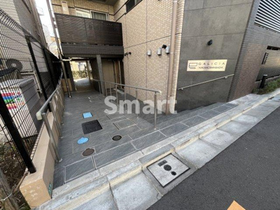 【エントランス】 | ガリシア中野新橋