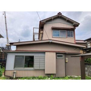 飛高町泉74貸家の外観