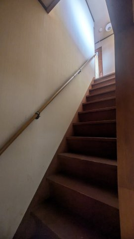 中古住宅　軽海の内装|階段
