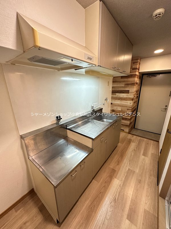 アヴィニール竪町のキッチン