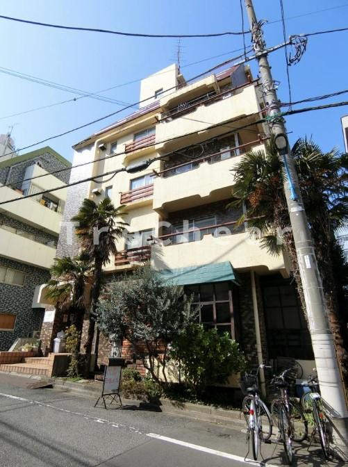 アパルトマン四谷の外観