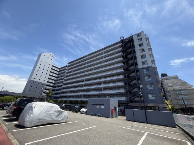 サンハイツ土山の外観