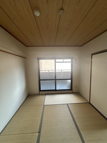 Sun・Cedarの居間・リビング