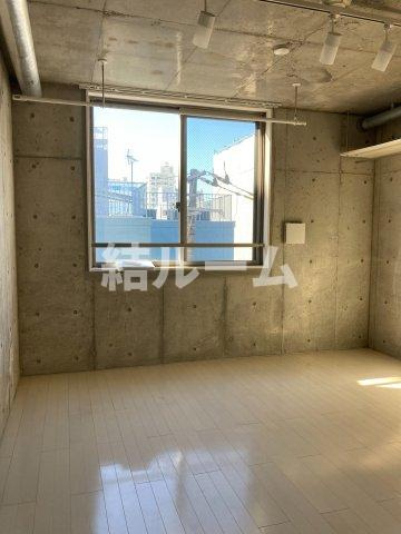 北区豊島２丁目の賃貸マンションの居間・リビング