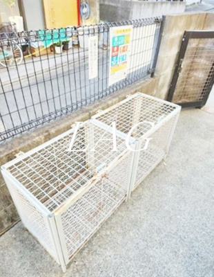 【その他共用部分】 | ラフェンテ | 敷地内ごみ置き場です。