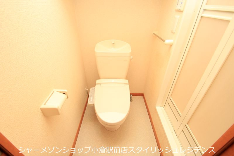 レオパレスフォレストUのトイレ|※イメージ写真となるため、現況と異なる場合は現況を優先します