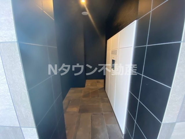 【その他共用部分】 | メイボーテセラ | 宅配ボックスです