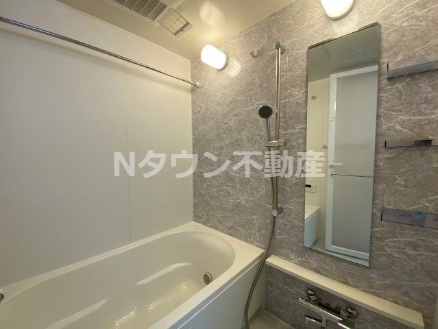 【浴室】 | メイボーテセラ | お風呂で日々の疲れを落としましょう