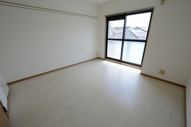 エアコン付きで初期費用を抑えられます♪