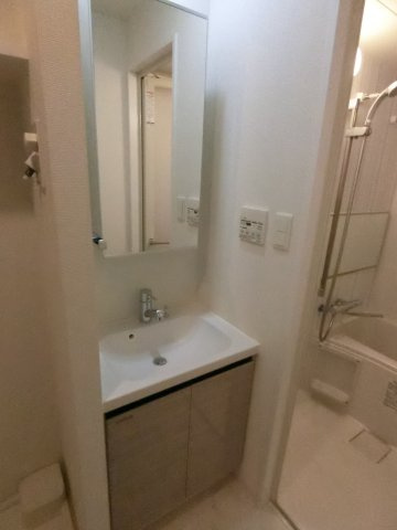 メインステージ武蔵小杉の洗面所|他のお部屋の参考写真となります。