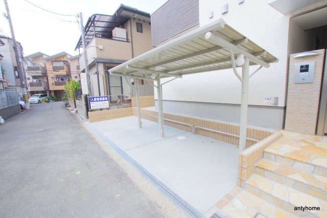 フジパレス井高野2番館の駐車場