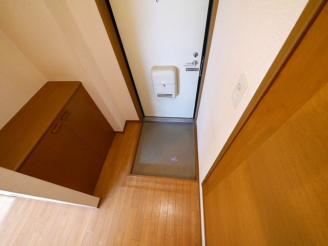 ジミニークリケットの玄関|きれいな玄関です