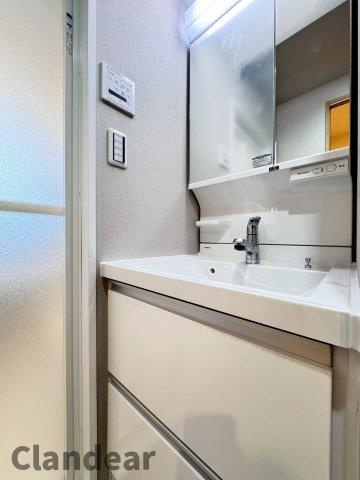 東和ファイナンスの独立洗面台|ドキドキの新生活も、安心してスタート。ぴったりの住まいを見つけませんか？クランディアが一緒に住まい選びをサポートします‼　まずは、お気軽にお問合せください　＃クランディア