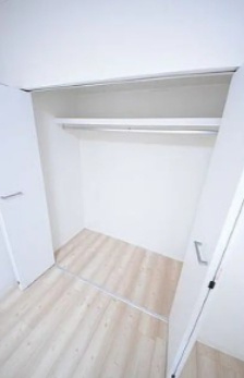 町田市南成瀬４丁目の賃貸マンションの収納