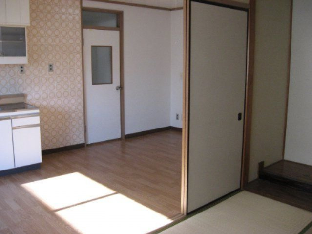 町田市南成瀬４丁目の賃貸マンションの居間・リビング