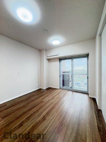 いづみハイツ竹の塚の洋室|ドキドキの新生活も、安心してスタート。ぴったりの住まいを見つけませんか？クランディアが一緒に住まい選びをサポートします‼　まずは、お気軽にお問合せください　＃クランディア