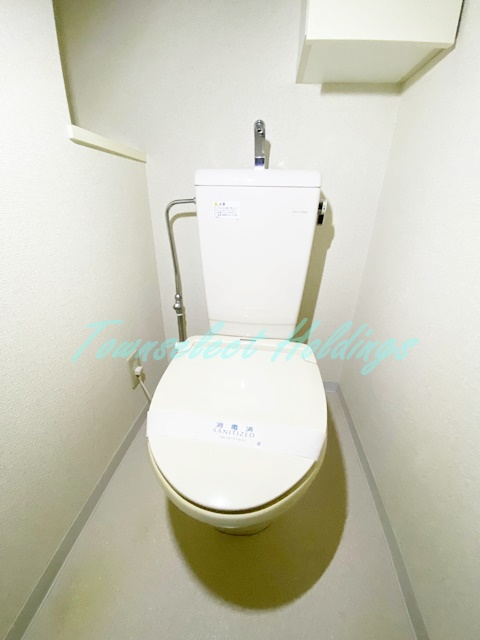 藤沢市湘南台１丁目の賃貸マンションのトイレ