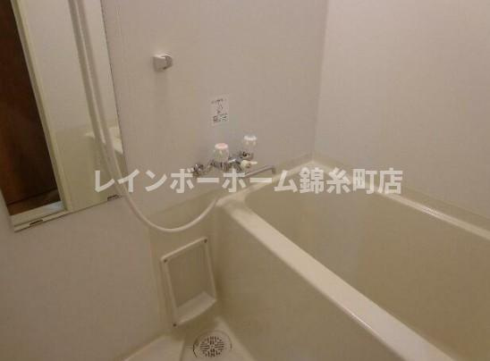 アヴァンスMの浴室