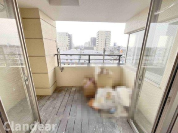 グランシティ新小岩2のバルコニー|ドキドキの新生活も、安心してスタート。ぴったりの住まいを見つけませんか？クランディアが一緒に住まい選びをサポートします‼　まずは、お気軽にお問合せください　＃クランディア