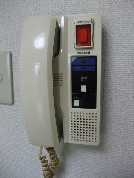 インターホン