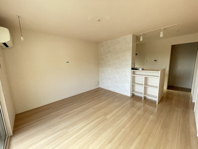 Regalo　Aの居間・リビング