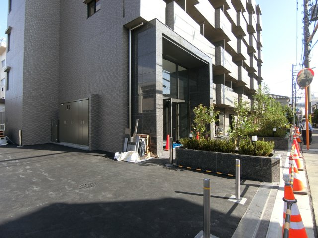ルーブル武蔵小杉六番館のエントランス
