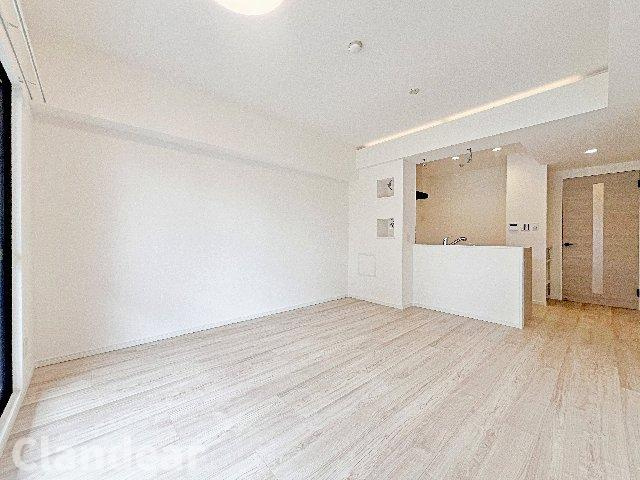 ベルドゥムール草加中央東の居間・リビング|ドキドキの新生活も、安心してスタート。ぴったりの住まいを見つけませんか？クランディアが一緒に住まい選びをサポートします‼　まずは、お気軽にお問合せください　＃クランディア
