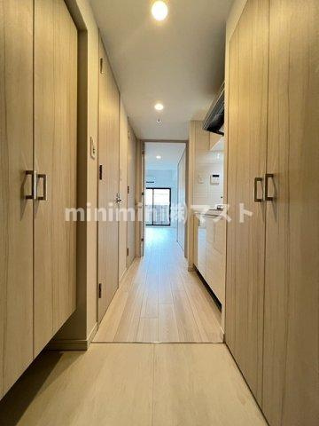 S-RESIDENCE難波大国町Deuxの玄関